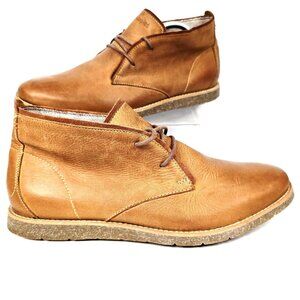 Hush Puppies Detroit Tan Leather Chukka Boots Tread is Excellent Men's Size 10